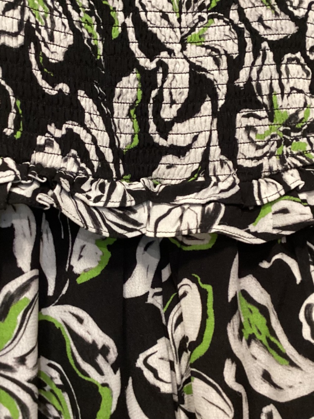 Lost + Wander Midnight Flora Smocked Maxi Dress, size S - Picture 6 of 14